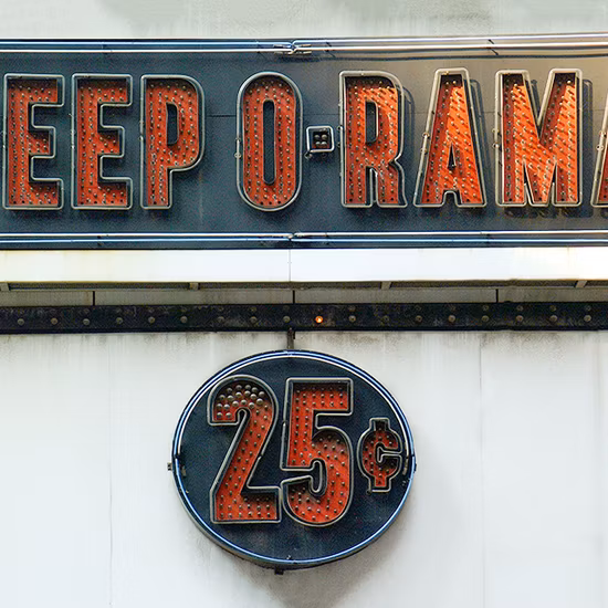 大きなペンダント シルバー 26 文字象嵌ダイヤモンド ネイル装飾